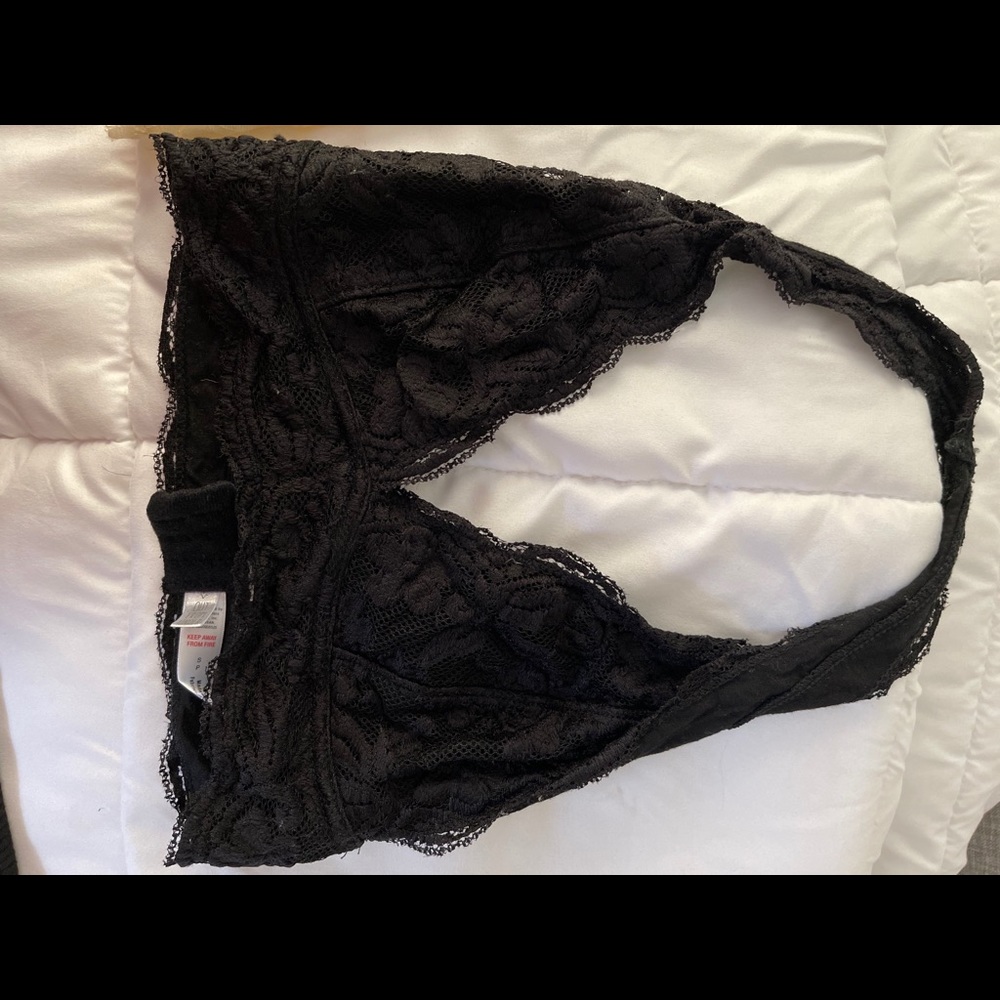 Black Urban Outfitters lace bralette